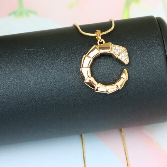 "Rose Gold Curved Segment Pendant with Crystals, XPPT1308 - Picture 4 of 12